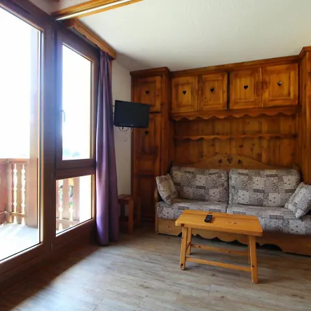 Duplex Pour 8 Pers Avec Balcon Et Wifi Au Pied Des Pistes - Fr-1-508-79 Apartment *