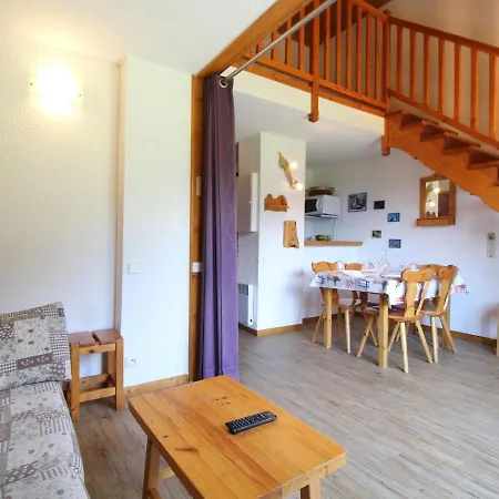Apartment Duplex Pour 8 Pers Avec Balcon Et Wifi Au Pied Des Pistes - Fr-1-508-79 Termignon