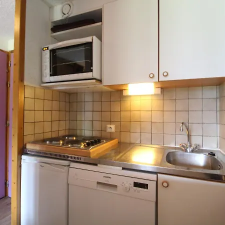 Duplex Pour 8 Pers Avec Balcon Et Wifi Au Pied Des Pistes - Fr-1-508-79 *